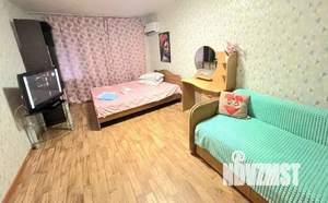 1-к квартира, посуточно, 33м2, 4/5 этаж