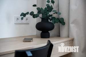 Студия квартира, посуточно, 34м2, 1/25 этаж