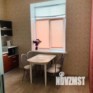 1-к квартира, посуточно, 53м2, 5/22 этаж