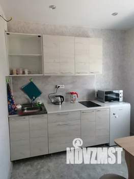 1-к квартира, посуточно, 33м2, 4/10 этаж