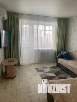 1-к квартира, посуточно, 40м2, 7/9 этаж