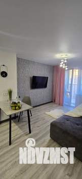 1-к квартира, посуточно, 64м2, 9/10 этаж