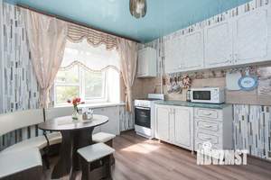 1-к квартира, посуточно, 37м2, 3/9 этаж