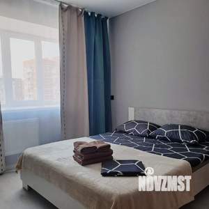 1-к квартира, посуточно, 37м2, 4/9 этаж