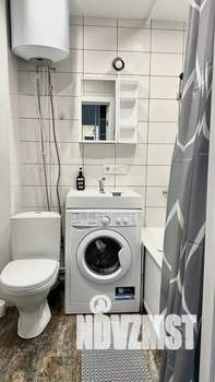 Студия квартира, посуточно, 35м2, 1/10 этаж