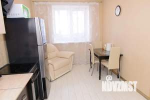 2-к квартира, посуточно, 41м2, 6/25 этаж
