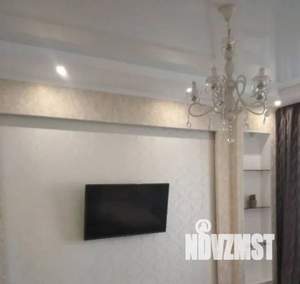 1-к квартира, посуточно, 40м2, 15/19 этаж