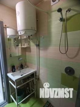 1-к квартира, посуточно, 16м2, 1/1 этаж