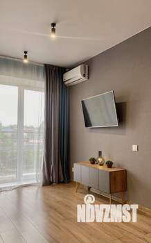 Студия квартира, посуточно, 40м2, 3/9 этаж