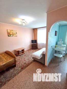 1-к квартира, посуточно, 30м2, 2/5 этаж