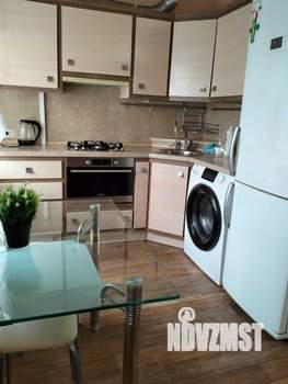 2-к квартира, посуточно, 46м2, 1/1 этаж