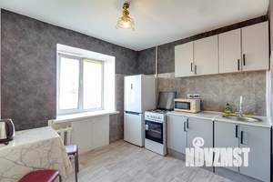 1-к квартира, посуточно, 35м2, 7/10 этаж