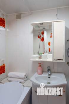 1-к квартира, посуточно, 33м2, 3/9 этаж