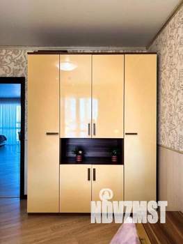 1-к квартира, посуточно, 65м2, 1/1 этаж