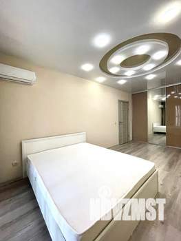2-к квартира, посуточно, 54м2, 4/25 этаж