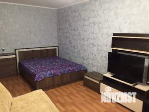 1-к квартира, посуточно, 36м2, 7/10 этаж