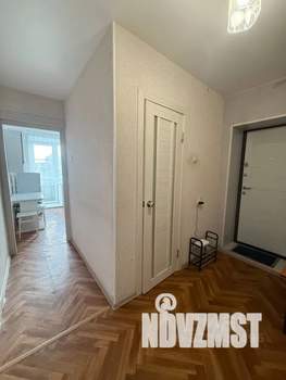 1-к квартира, посуточно, 35м2, 7/10 этаж