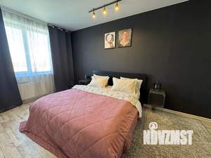 1-к квартира, посуточно, 42м2, 18/24 этаж