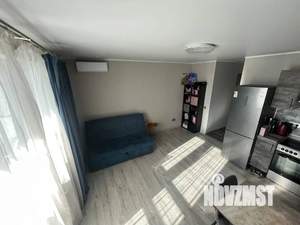 Студия квартира, посуточно, 35м2, 11/25 этаж