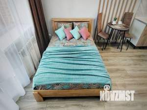 Студия квартира, посуточно, 27м2, 2/8 этаж