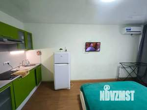 Студия квартира, посуточно, 23м2, 1/10 этаж