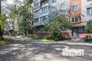 1-к квартира, посуточно, 33м2, 3/5 этаж