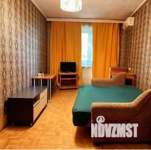 2-к квартира, посуточно, 50м2, 2/5 этаж