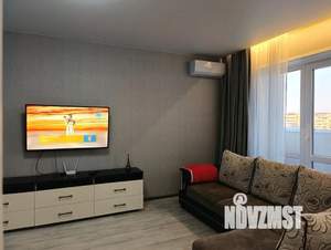 1-к квартира, посуточно, 43м2, 1/1 этаж