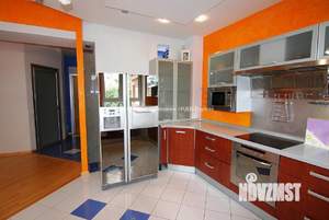 4-к квартира, на длительный срок, 140м2, 4/15 этаж