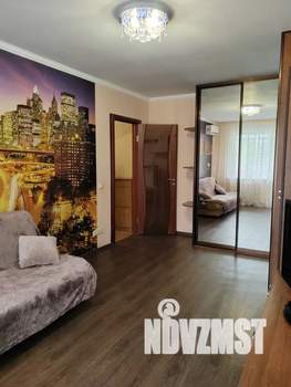 2-к квартира, посуточно, 45м2, 3/5 этаж