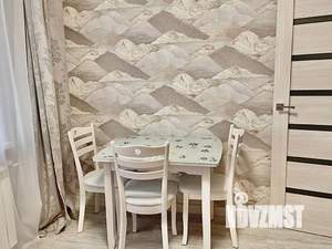 1-к квартира, посуточно, 37м2, 1/1 этаж