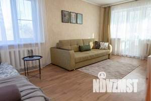 2-к квартира, посуточно, 48м2, 4/5 этаж