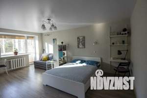 1-к квартира, посуточно, 32м2, 3/5 этаж