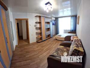 1-к квартира, посуточно, 32м2, 4/5 этаж