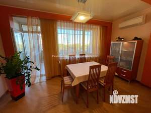 4-к квартира, на длительный срок, 143м2, 6/10 этаж