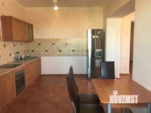 3-к квартира, на длительный срок, 130м2, 16/16 этаж