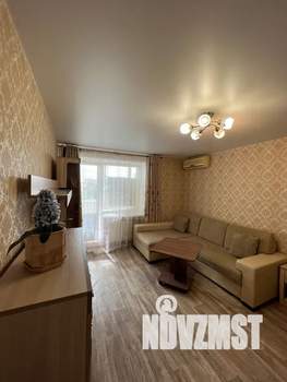 1-к квартира, посуточно, 35м2, 6/10 этаж