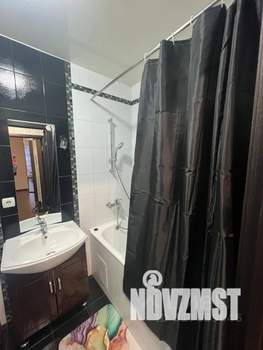 Студия квартира, посуточно, 35м2, 7/10 этаж