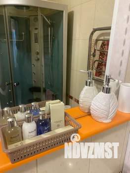 1-к квартира, посуточно, 41м2, 6/10 этаж