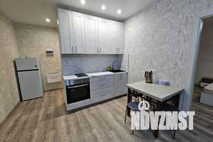 1-к квартира, посуточно, 43м2, 1/24 этаж