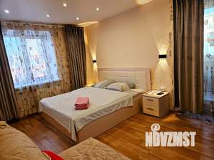 1-к квартира, посуточно, 33м2, 4/5 этаж