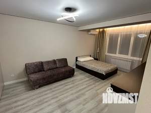 1-к квартира, посуточно, 38м2, 3/20 этаж