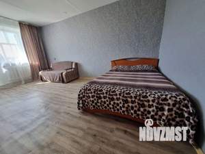 1-к квартира, посуточно, 32м2, 1/1 этаж