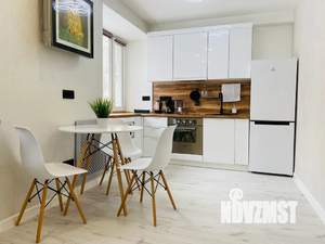 Студия квартира, посуточно, 31м2, 1/9 этаж