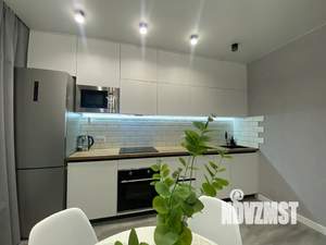 1-к квартира, посуточно, 52м2, 8/10 этаж