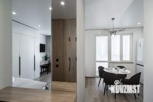 Студия квартира, посуточно, 34м2, 1/25 этаж