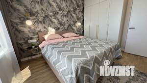 1-к квартира, посуточно, 40м2, 1/25 этаж