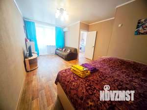 1-к квартира, посуточно, 33м2, 2/5 этаж