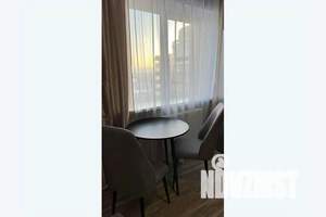 1-к квартира, посуточно, 40м2, 22/23 этаж