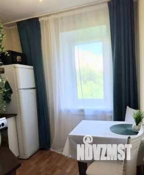 1-к квартира, посуточно, 32м2, 4/6 этаж